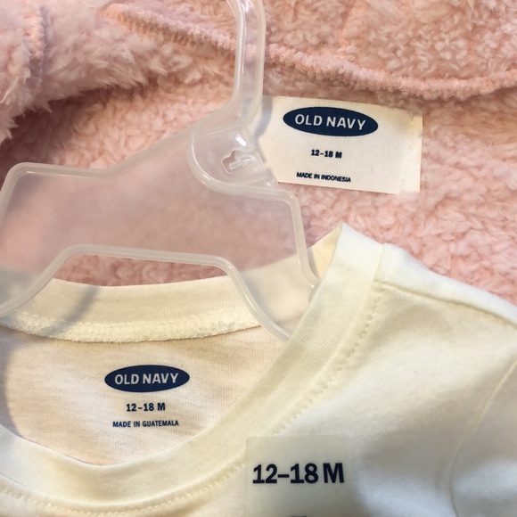 Old Navy • Baby coat and shirt - Picture 3 of 4